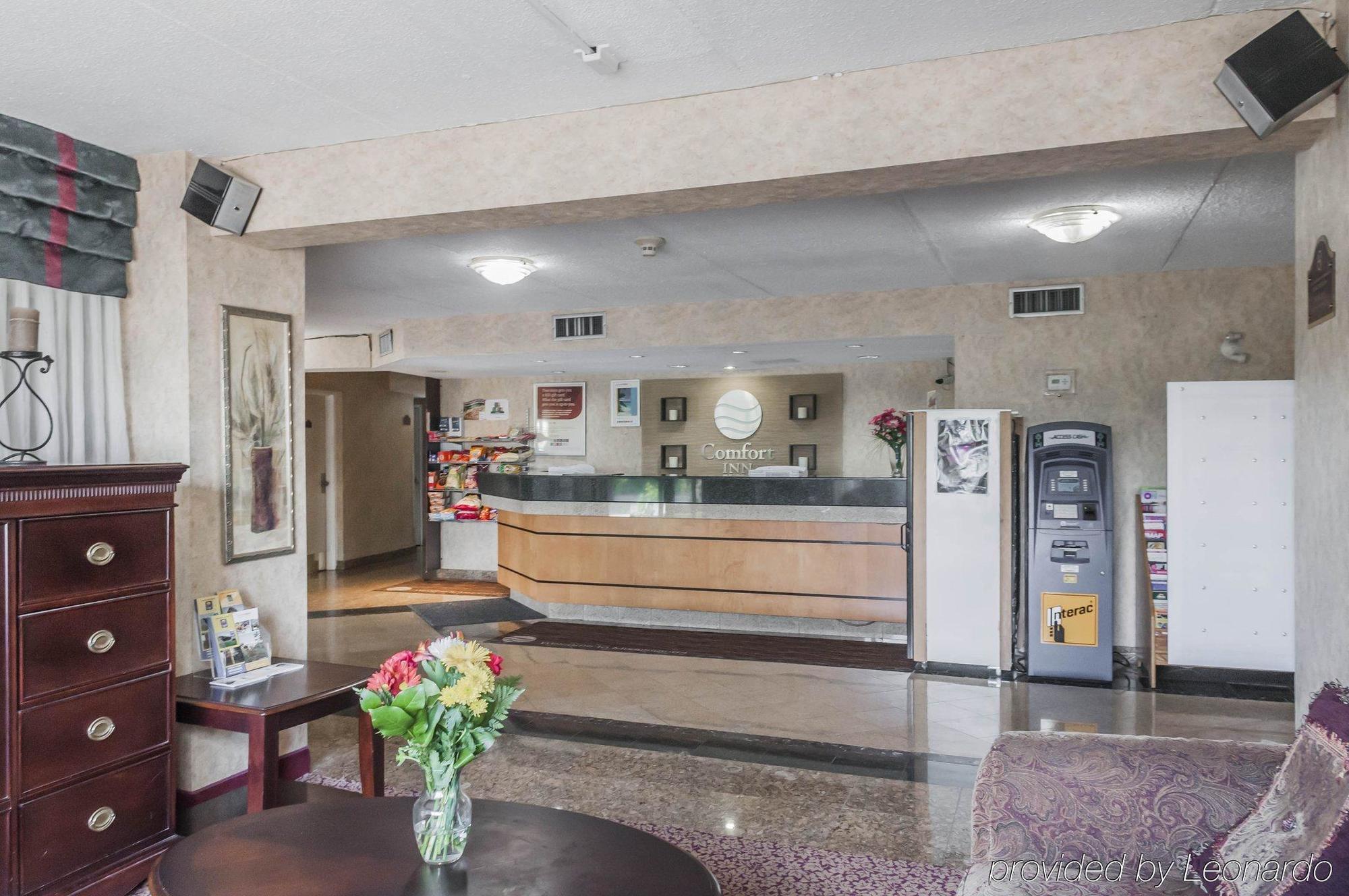 Comfort Inn Meadowvale ميسيسوجا المظهر الخارجي الصورة