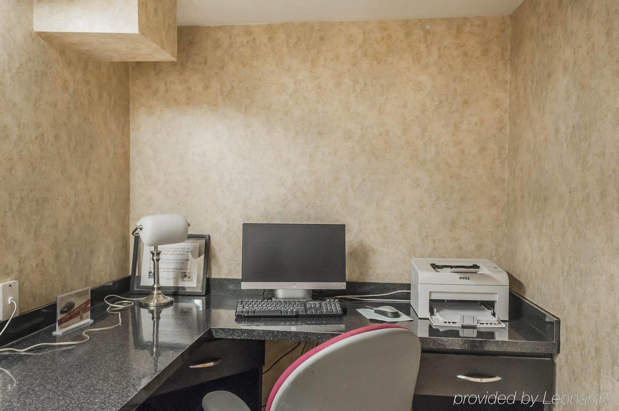 Comfort Inn Meadowvale ميسيسوجا المظهر الخارجي الصورة